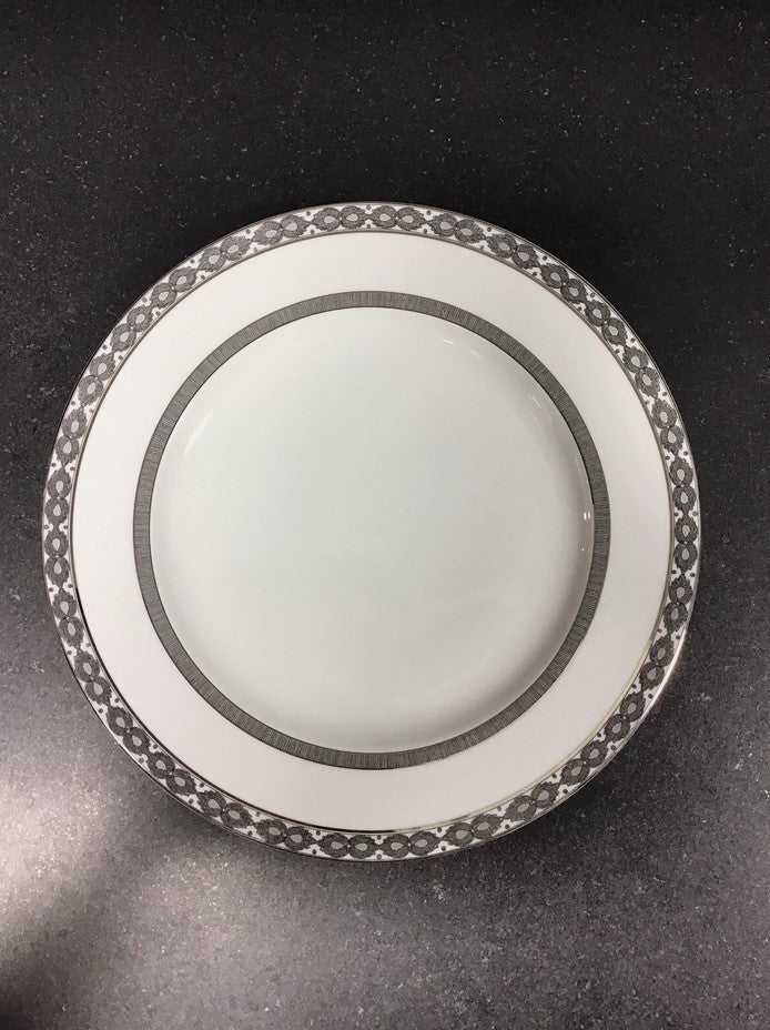 Fleur De Nuit Dinner Plate