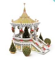 Patience Brewster Caroler Gazebo Display