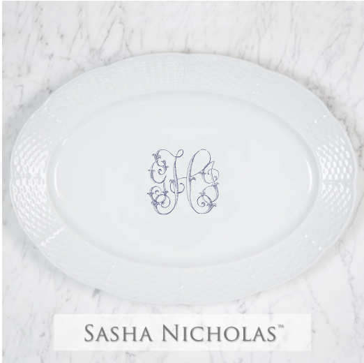 Weave White Oval Platter With Stag And One Letter Monogram 14"