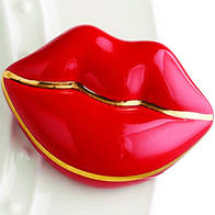Smooches Mini Charm
