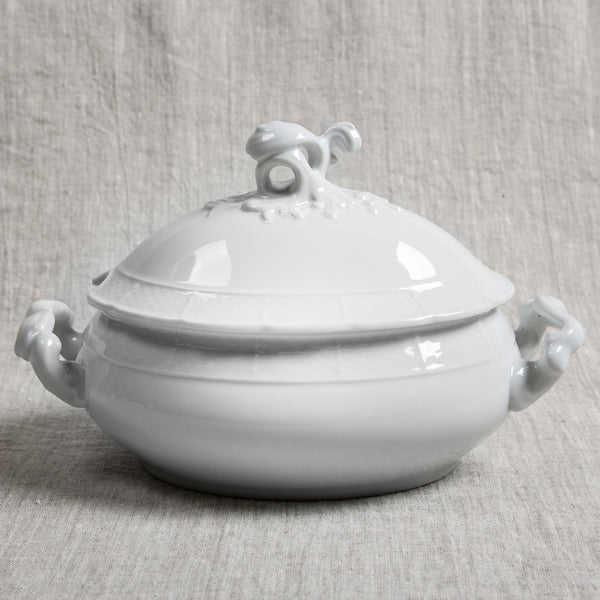 Weave White Covered Tureen