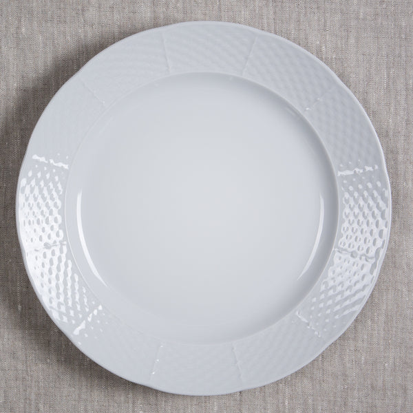 Weave White 10.75" Dinner