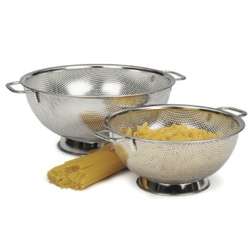 Precision Pierced Colander 3 Qt
