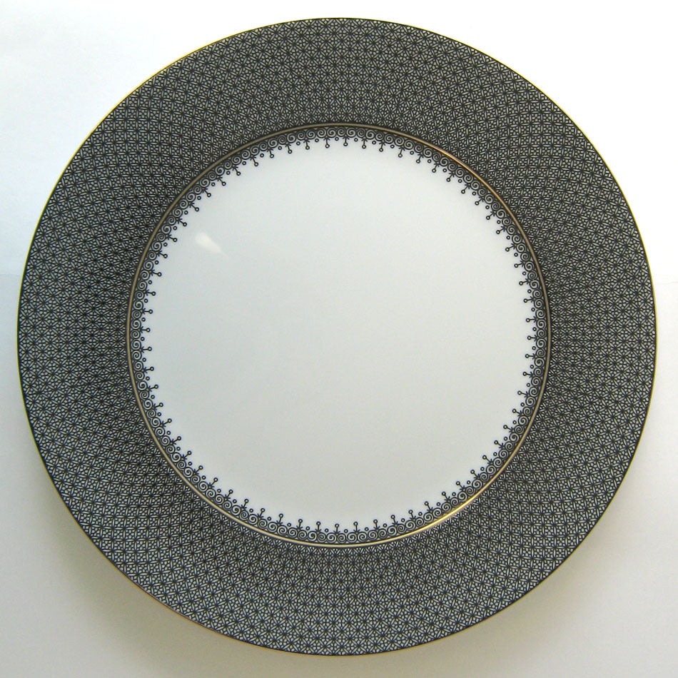 Black Lace Service Plate
