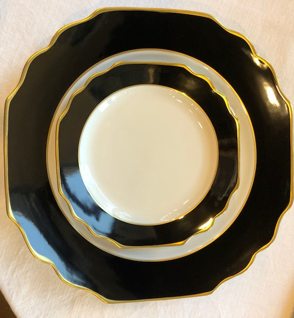 Georgian Colorsheen Bread and Butter Black