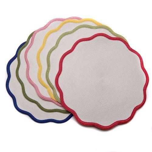 Scallop RND Ivory  Rose Border Placemat